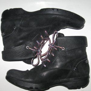 Women's Size 5.5 Merrell Vera Booties Shoes